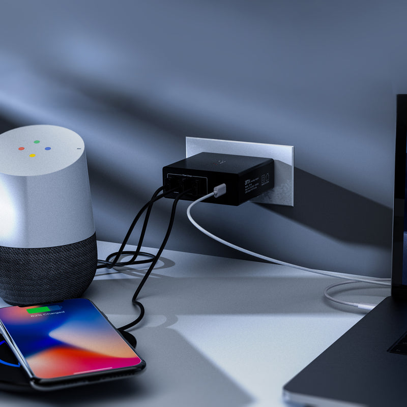//amx-india-dev.myshopify.com/cdn/shop/files/AMX_Senario_3_usb_port_usb_c_1_x800.jpg?v=1613793376